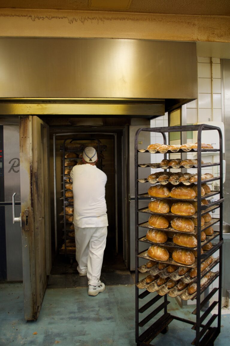 Baker at PBF Pita Bread Factory Ltd, Burnaby BC (LMIA Requested)