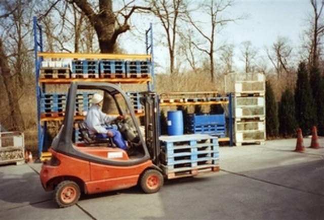 Industrial Truck Operator at Les Entreprises Raylobec INC, Granby QC (LMIA Requested)